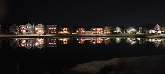 Photo - 301 Northlake Ave Unit 207:AvenueCondos