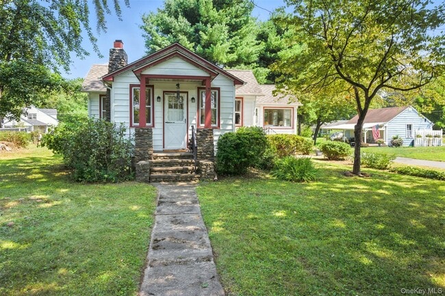 Photo - 190 Continental Rd