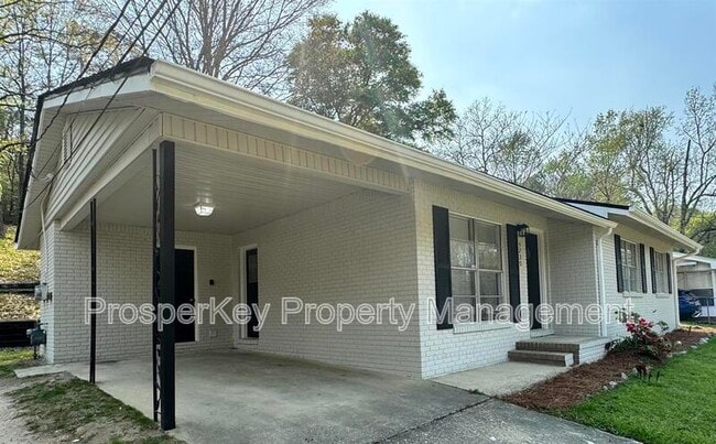 Building Photo - 5730 Teresa St