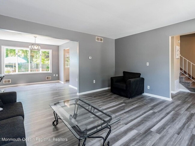 Photo - 19A Emerald Dr