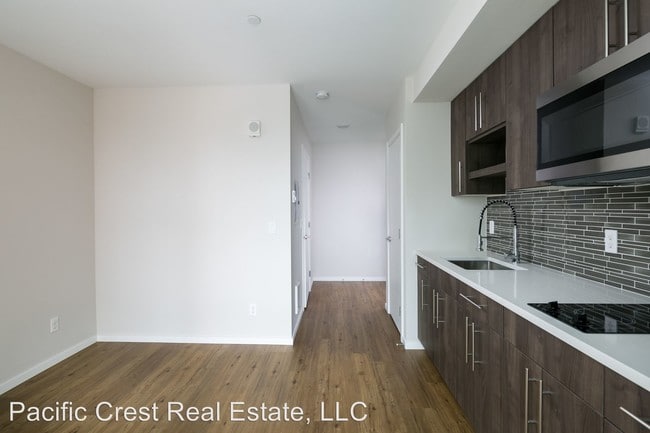 Photo - Vitality on Howell