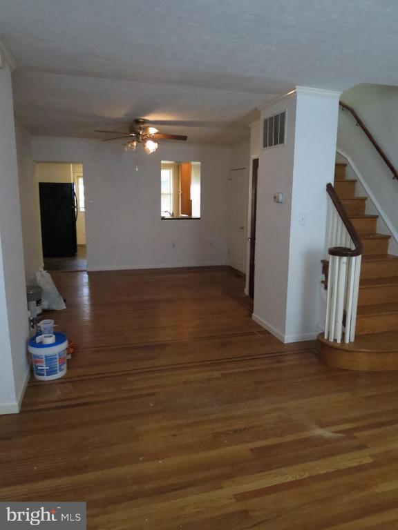 Photo - 173 Markle St Townhome