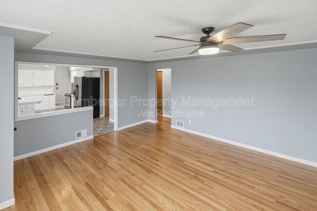 Photo - 612 E Walton Ave