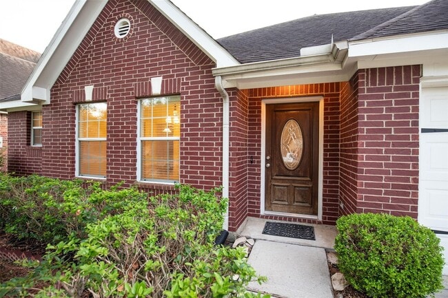 Photo - 24519 Red Bluff Tr