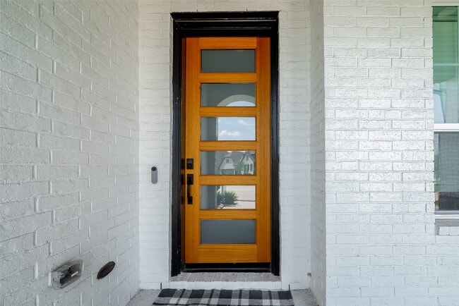 Photo - 24351 Dyer Hl Wy