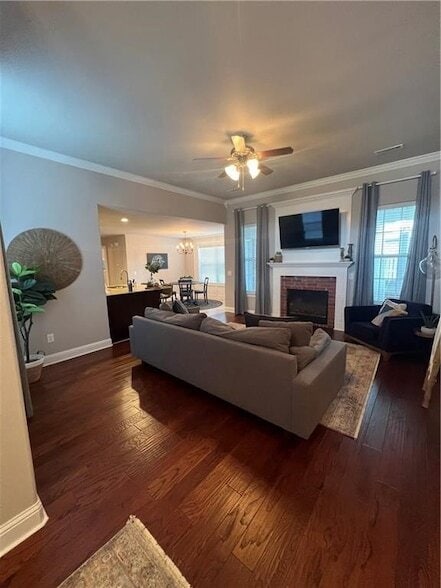 Photo - 2002 Price Ave