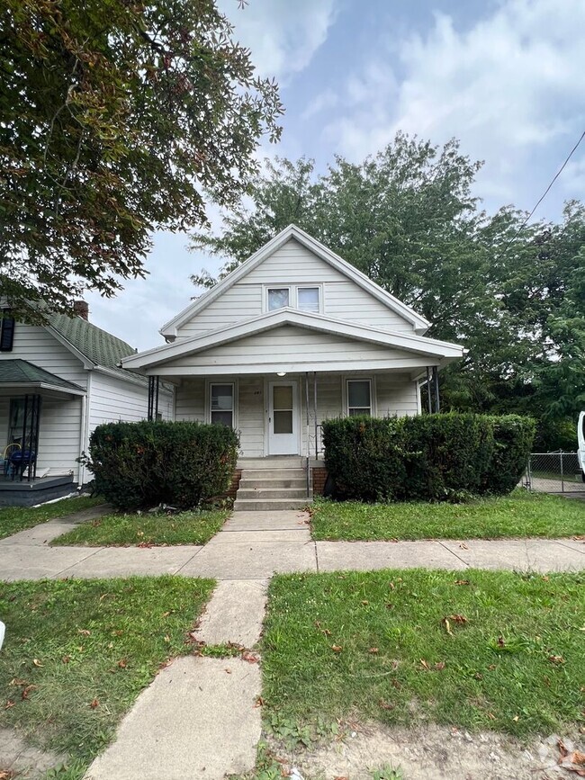 Building Photo - 3 Bedroom House - LaGrange Neighborhood