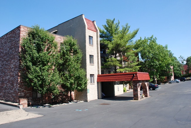 Seville Square Apartments