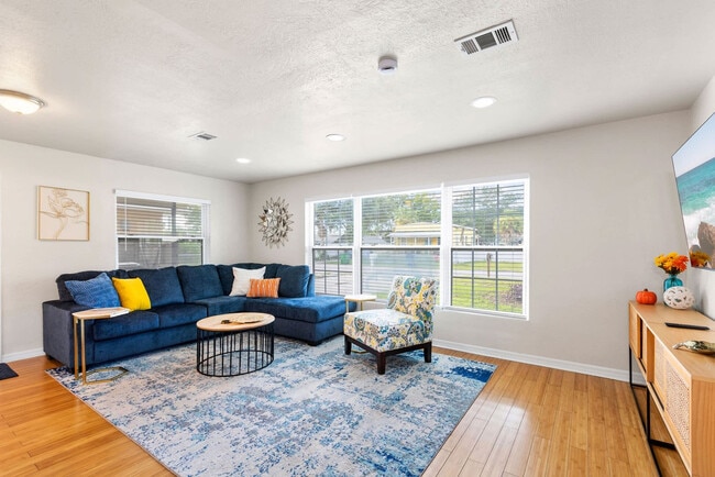 4107 W Grace St Unit SI ID1626361P