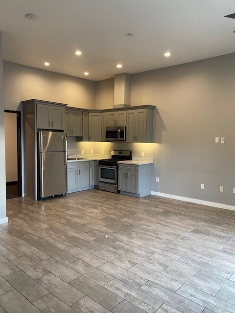 Photo - 5001 Melrose Ave