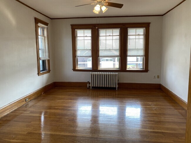 Photo - 22 Colonial Ave Unit 22