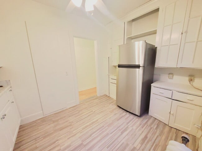 Photo - 639 Summer St Unit Q