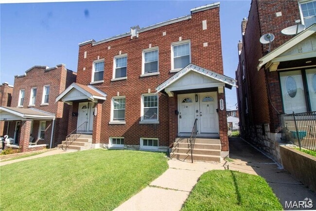 Building Photo - 3927 Tholozan Ave Rental
