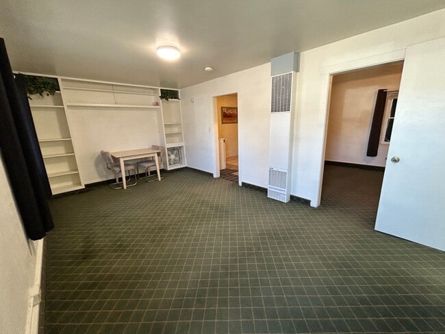 Photo - 821 W Main St Unit 821-1