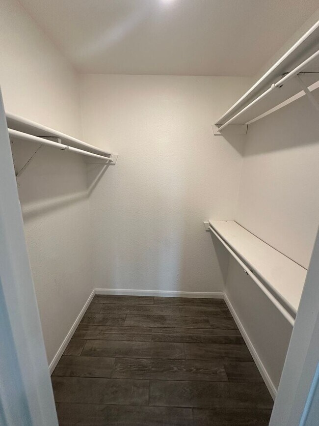 Photo - AVAILABLE NOW!! NEWLY REMODELED