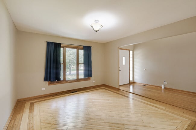Photo - 2805 Breckenridge Cir