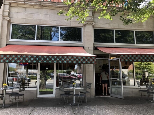 Photo - 401 Delaware