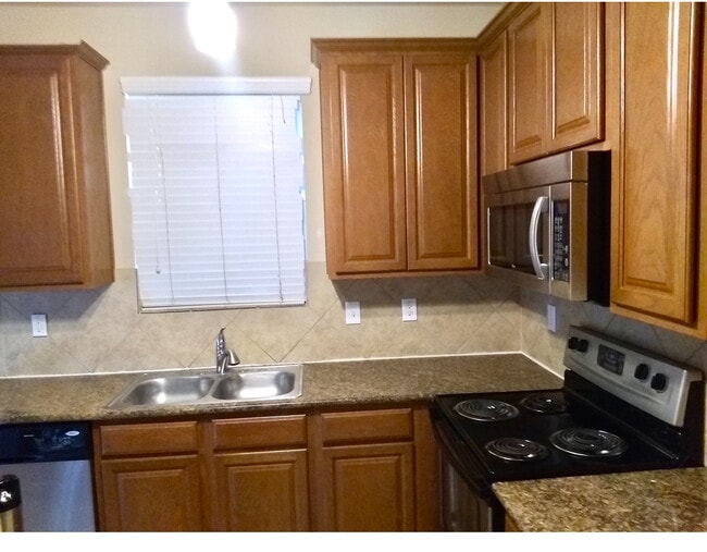 Building Photo - 1514 Chinook