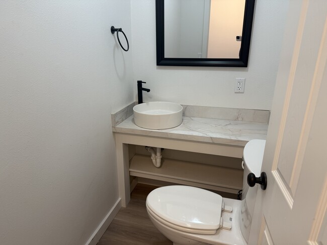 Photo - 3103 Stinson Ave