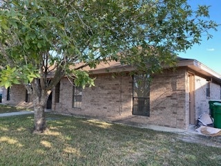 Front view - 811 W Los Tesoros Dr Unit 2