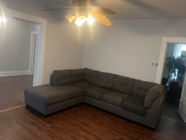 Photo - 16 Stewart St