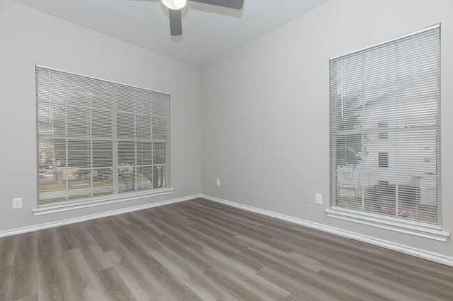 Photo - Eden Park at Bear Creek