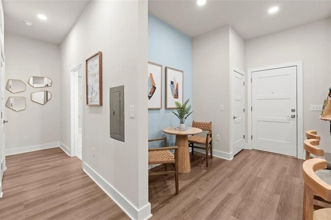 Photo - 2648 Sandy Plains Rd Unit 215