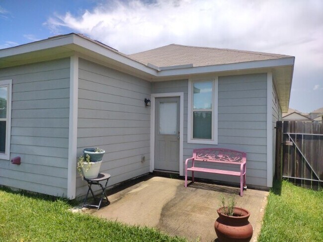 Photo - 25392 Northpark Lake Dr