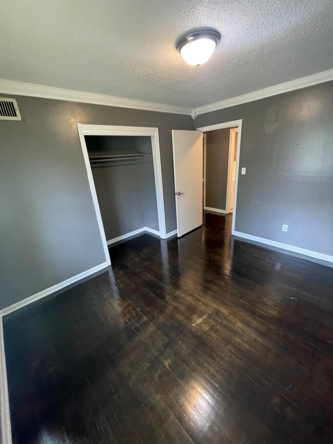 Photo - 4945 Clearbrook Cove