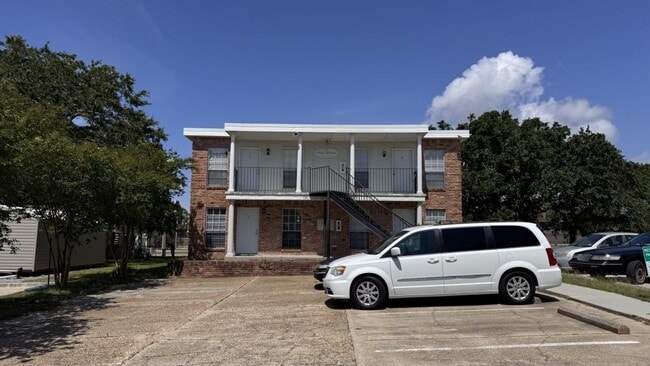 Building Photo - 131 Althea St