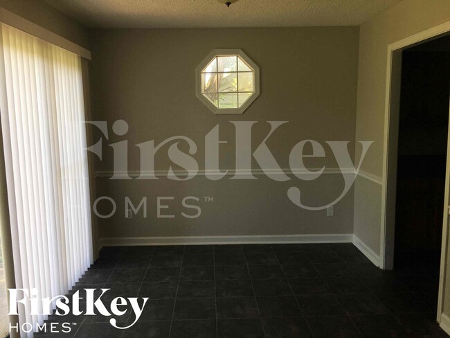 Photo - 5944 Bishop Dale Dr