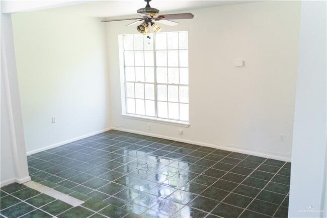 Photo - 12 N 7th St