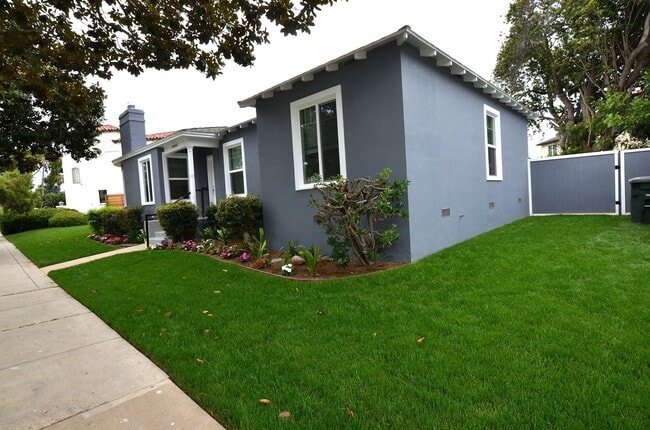 Photo - 4Bedroom 3.5 Bathrooms single family home