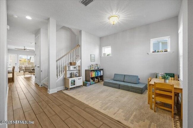 Photo - 36 Foster Ln