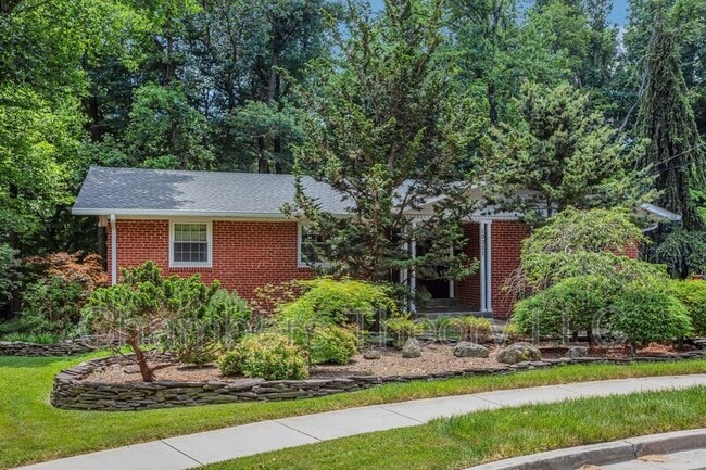 Photo - 10211 Fox Ln