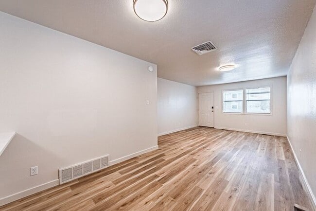 Photo - Renovated Charming 2-Bedroom Duplex