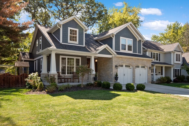 Photo - 426 Bogey Ln