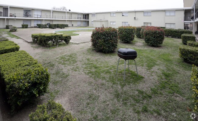 Photo - Biscayne Apartments