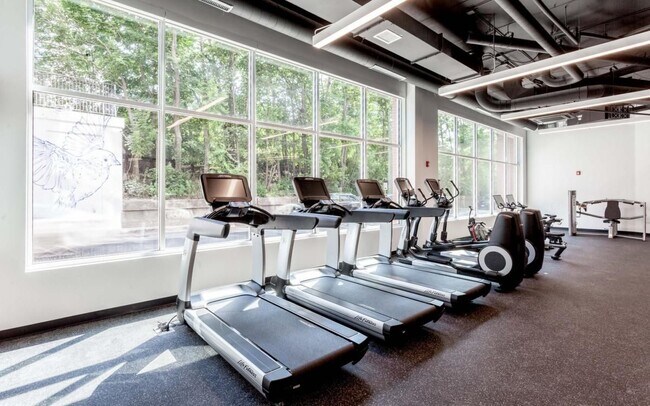 Photo - 1590 Elmwood Ave Unidad 201