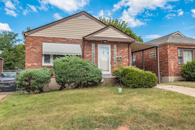 Photo - 6605 Kahns Ave