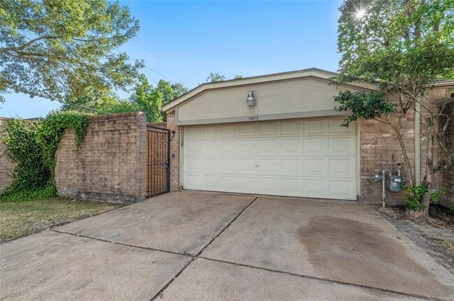 Building Photo - 10615 Autumn Meadow Ln Rental
