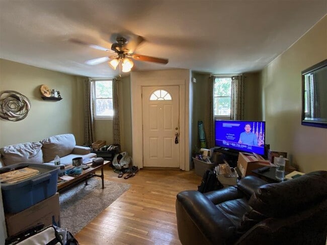 Photo - 1204 Cambridge St Unit 1