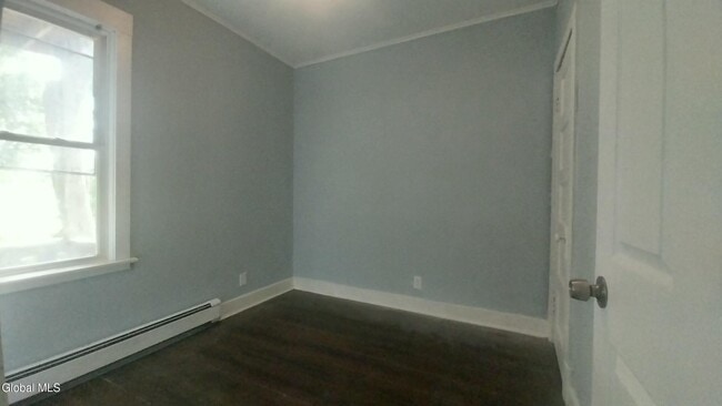 Photo - 335 3rd St Unit Apt. 1