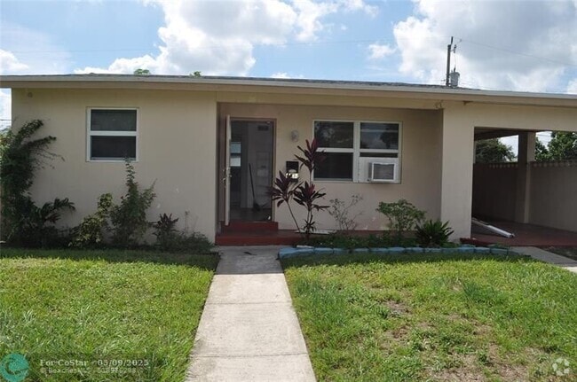 Building Photo - 6532 SW 26th St Rental