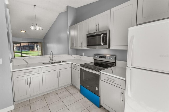 85 Silver Park Cir