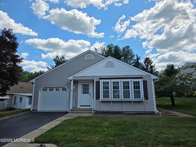 Building Photo - 40 Birchwood Dr