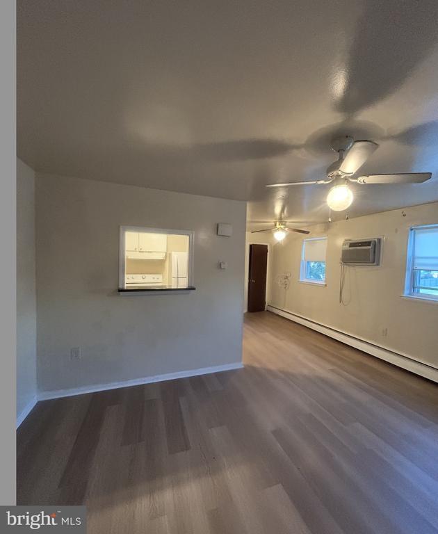 Photo - 850 Station Ave