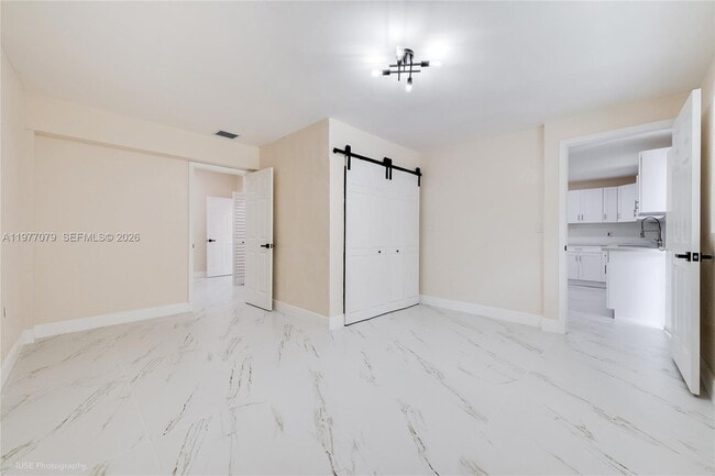 Photo - 10421 SW 184th St