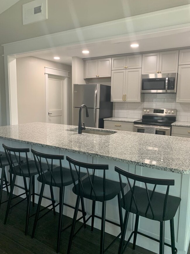 2019 Phoebus St