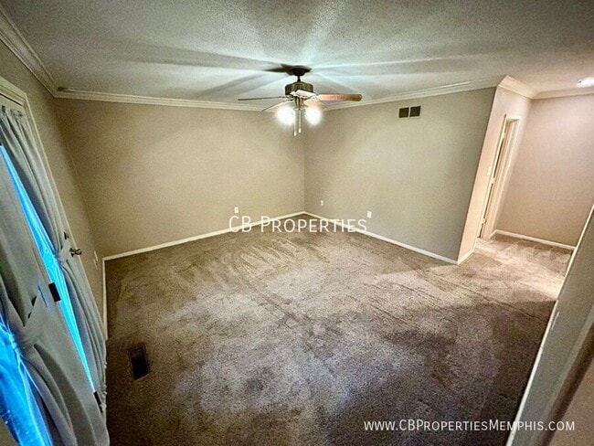 Photo - 5735 Barfield Cir